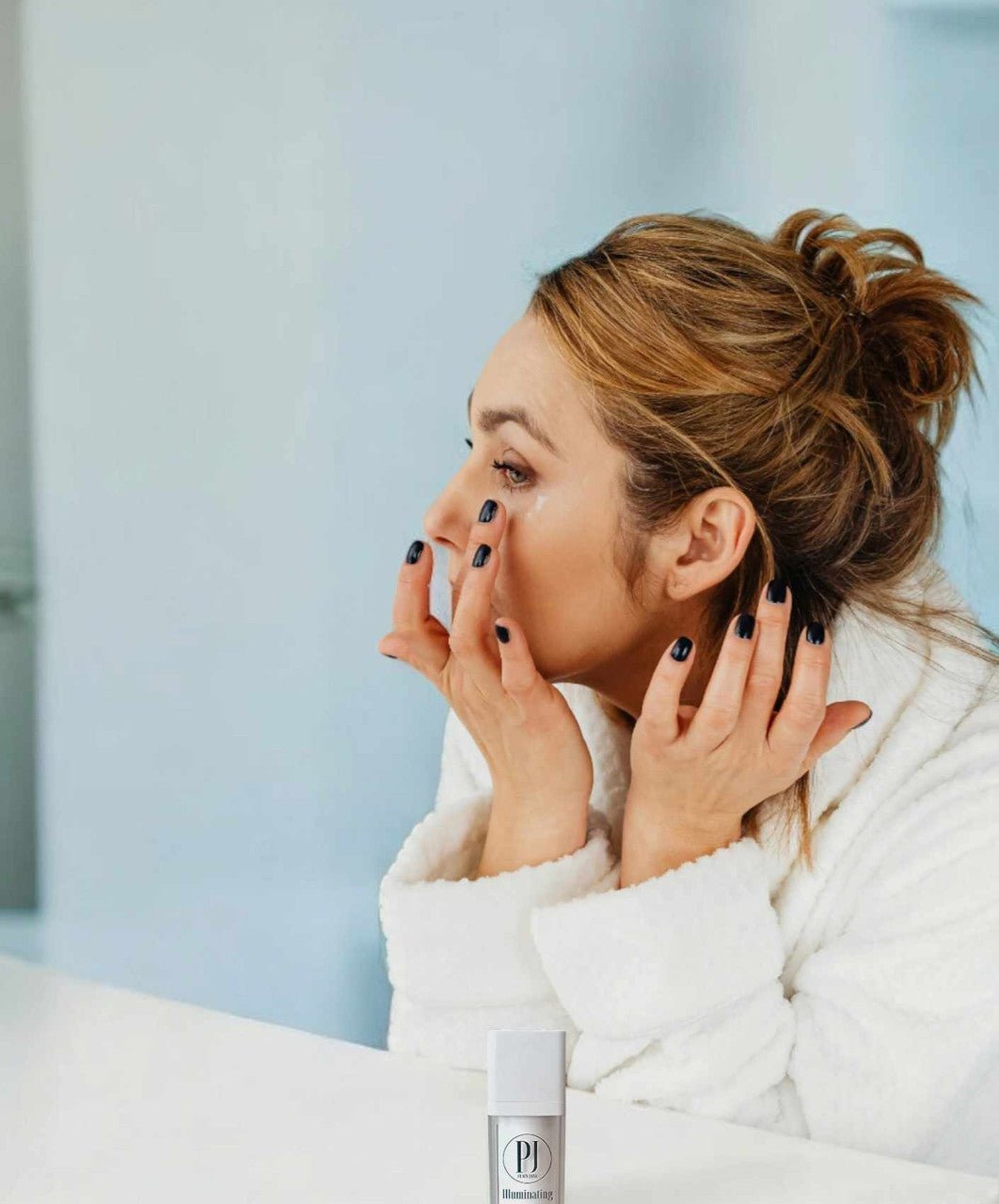 Illuminating Facial Hemp Seed Oil Serum