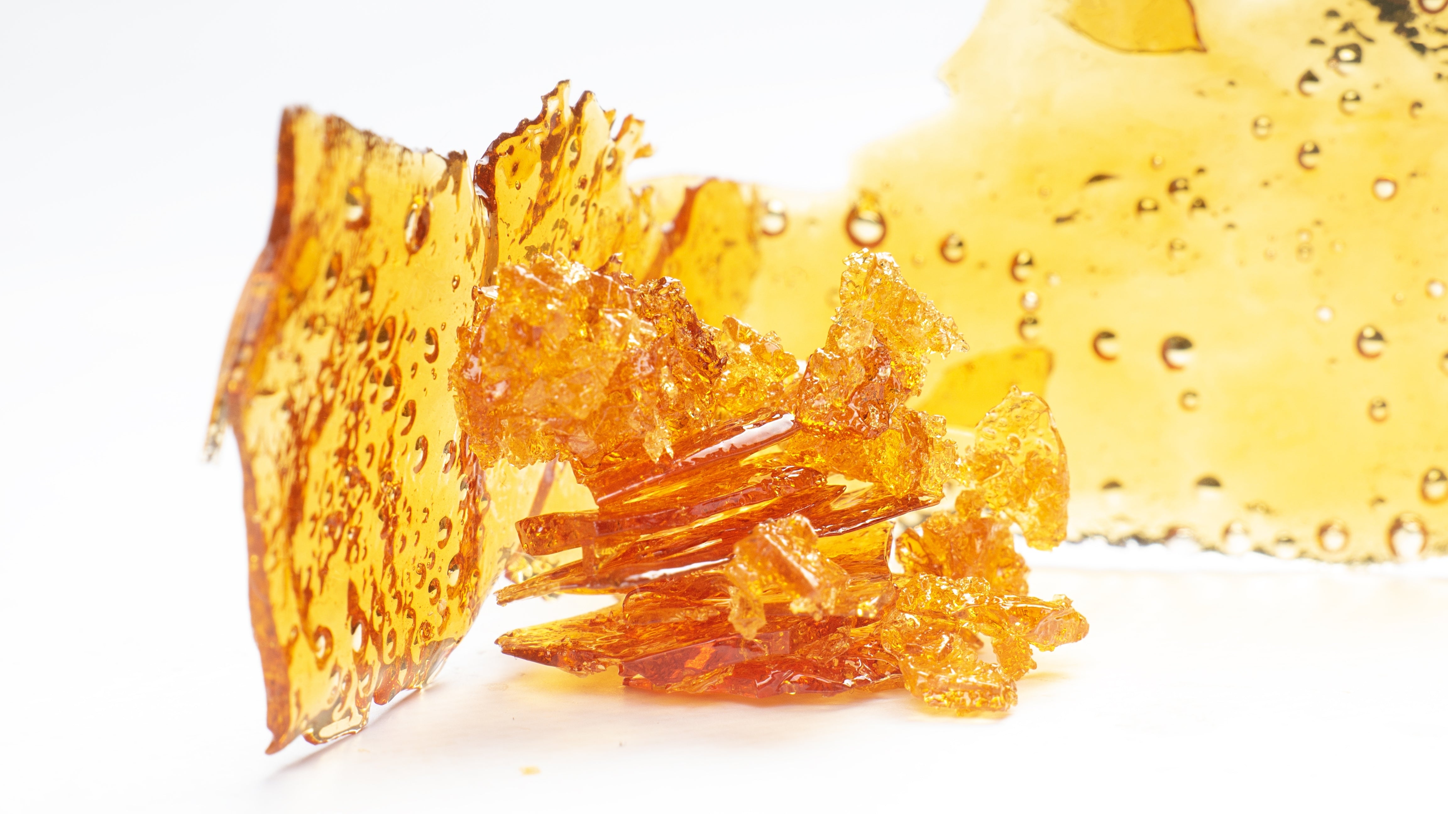 Bulk THCA Crumble - authentic loose golden crumble concentrate, bulk product photo